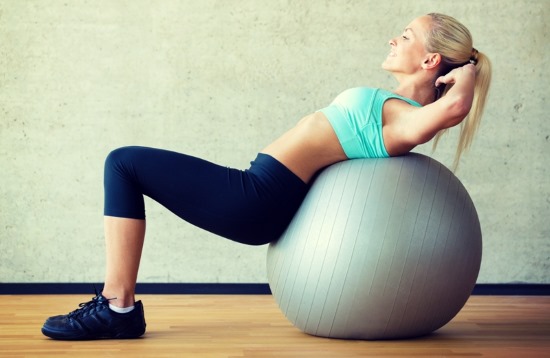 Vježbe s loptom za kondiciju i mršavljenje