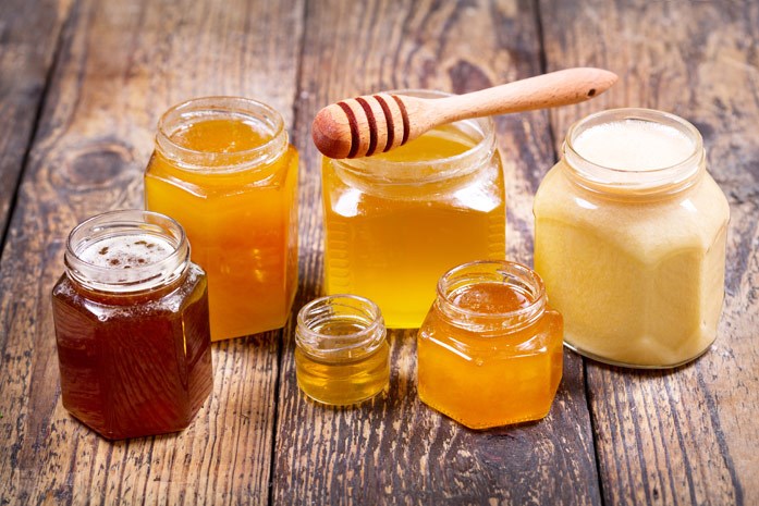 Giảm béo bằng mật ong quấn từ cellulite tại nhà. Công thức nấu ăn, đánh giá