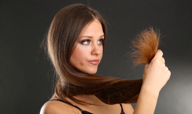 Oli de bardana per als cabells. Com s'utilitza, mètode d'aplicació, fotos, ressenyes