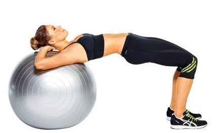 การออกกำลังกายลูกบอลเพื่อการออกกำลังกายและลดน้ำหนัก