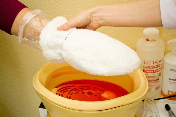 Paraffin. What is paraffin therapy for hands, feet, face used for? Cosmetically liquid, cold paraffin, baths