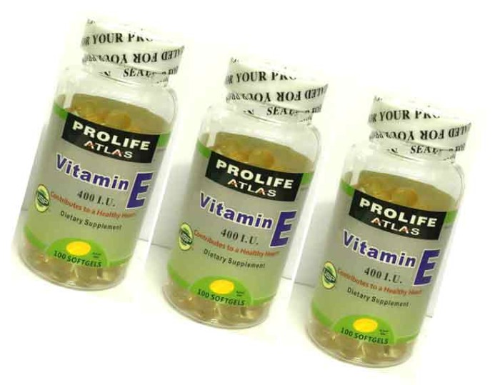 Vitamines en ampoules pour le visage A, C, E, F. Glycérine pour la peau, des rides, de l'acné. Application des gélules Aevit, Libriderm