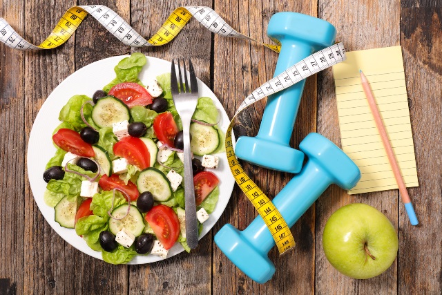 Pemakanan sebelum dan selepas latihan untuk mendapatkan jisim otot, untuk menurunkan berat badan