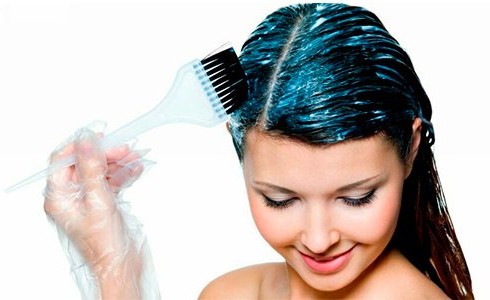 Hur man färgar håret själv hemma. Effektiva metoder