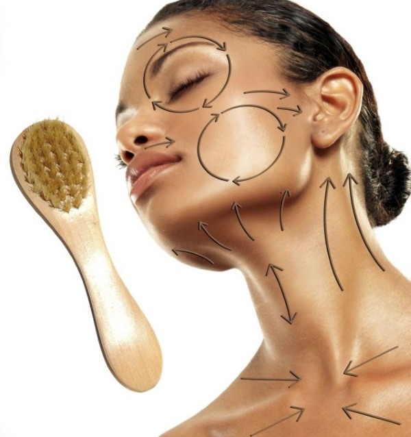 Como remover rapidamente um queixo duplo: exercícios, meios cosméticos, massagem, ginástica para restaurar o oval do rosto
