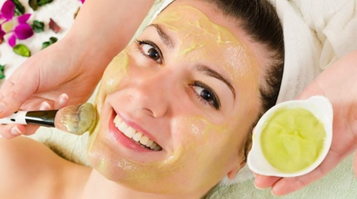 Maschera viso nutriente. Le migliori ricette per pelli miste, secche, grasse, invecchiate, sensibili e problematiche
