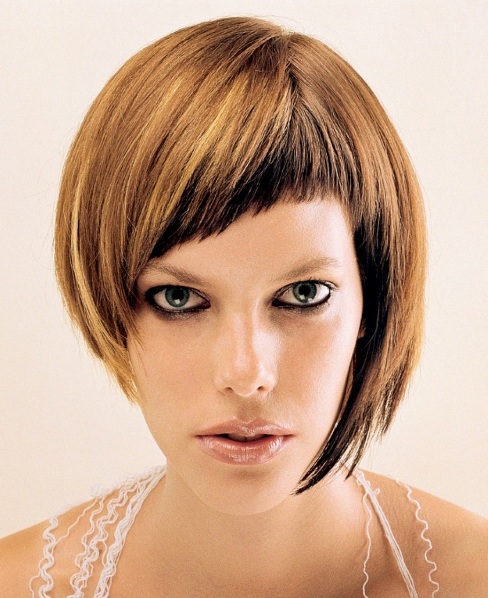 Women's haircuts for medium hair length. Photos, titles, front and back views
