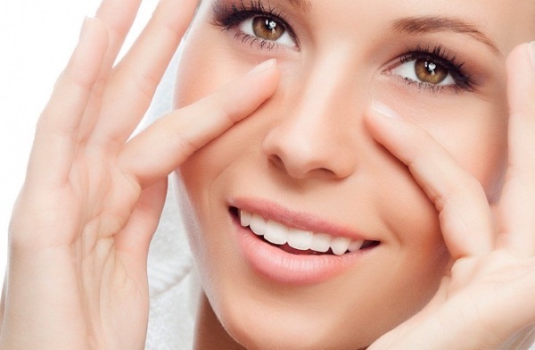 Hur man minskar näsan, omformar sig utan operation, visuellt med smink, korrigerare, kosmetika, övningar och injektioner