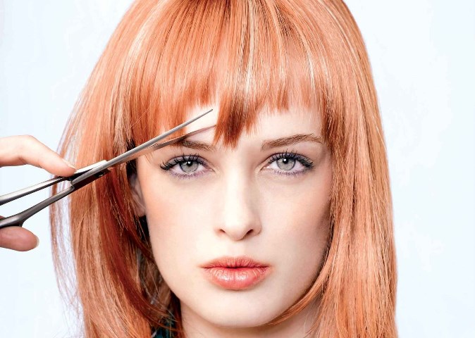 Fashionable bangs 2020 for medium hair - photos of new products and trends
