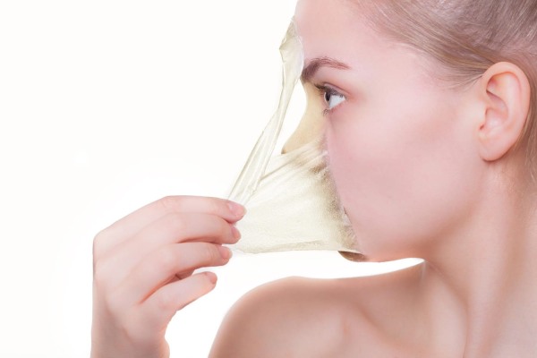 Peeling viso a casa per rughe, ringiovanimento della pelle. Ricette, istruzioni per l'uso, foto