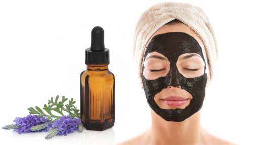 Actieve kool voor het gezicht. Recepten van maskers voor mee-eters en acne, met gelatine, aspirine. Verhoudingen, hoe toe te passen, foto's en recensies