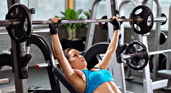 How to pump up the arms of a girl at home and in the gym. Training program