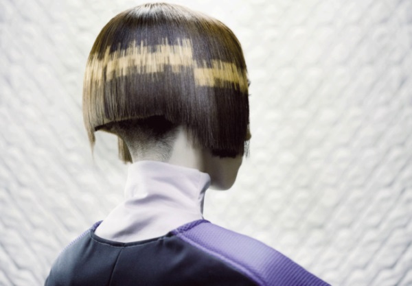 Pewarnaan bergaya 2020 untuk rambut sederhana. Foto dan arahan untuk pewarnaan langkah demi langkah untuk kanak-kanak perempuan