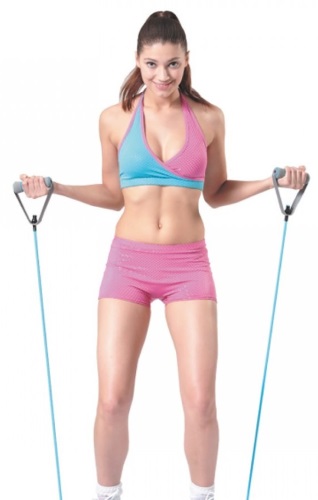 Grundübungen für Frauen für Brustmuskeln mit Hanteln, Langhantel, Kettlebell, Expander, für das Körpergewicht