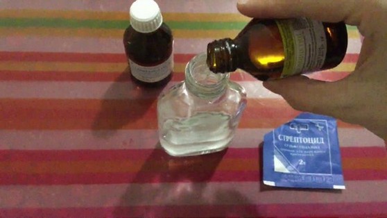 Prater voor acne. Recepten met chlooramfenicol, salicylzuur, calendula-tinctuur, streptocide