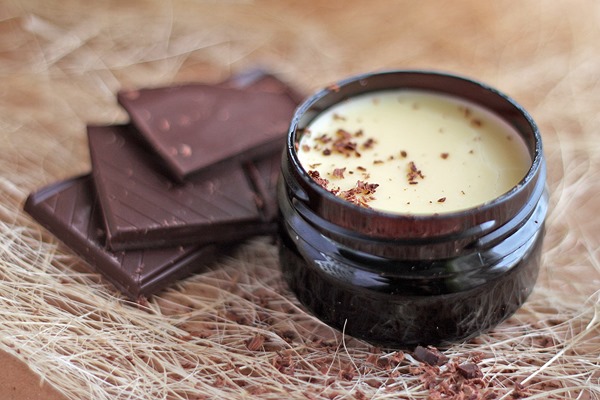 Kakao yağı - kozmetikte yararlı özellikler ve uygulamalar. Evde yüz, eller, vücut, saç tarifleri
