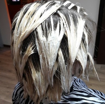 Balayage voor halflang blond haar, kort, lang, verftechniek met verdonkering, foto