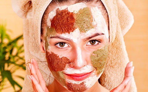 Facial scrubs at home. Recipes from coffee, salt, sugar, soda, honey, oatmeal, activated charcoal, from blackheads, acne, peeling