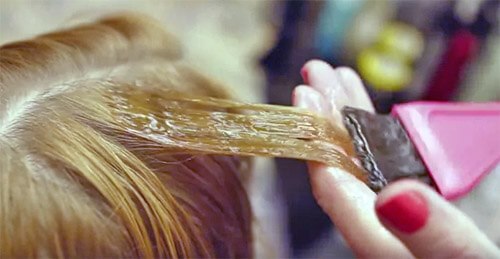 Produits de lissage des cheveux sans repassage: cosmétiques et folkloriques, soins en salon et méthodes à domicile