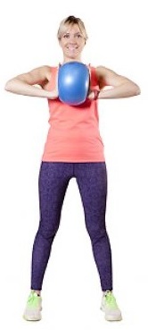 Exercices pour les muscles pectoraux pour les filles dans la salle de gym, à la maison, pour gonfler, pour resserrer, grandir. Vidéo