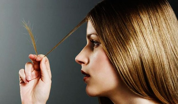 Cara menghentikan keguguran rambut pada wanita. Punca selepas melahirkan, menyusui, selepas 40. Vitamin, diet, rawatan di rumah