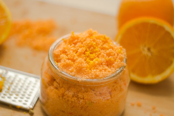 Aceite de naranja. Aplicación para cabello, uñas, piel facial, celulitis, estrías en el cuerpo. Cómo hacer mantequilla en casa