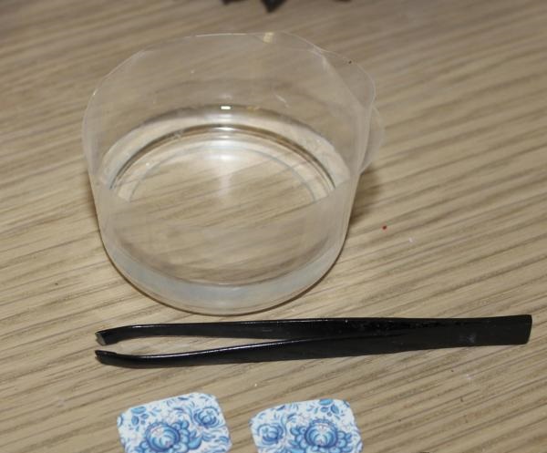 Autocolantes para unhas. Como colar sob o polidor de gel: água, 3D, chinês com Aliexpress, traduções, Faberlik. Desenhos de manicure