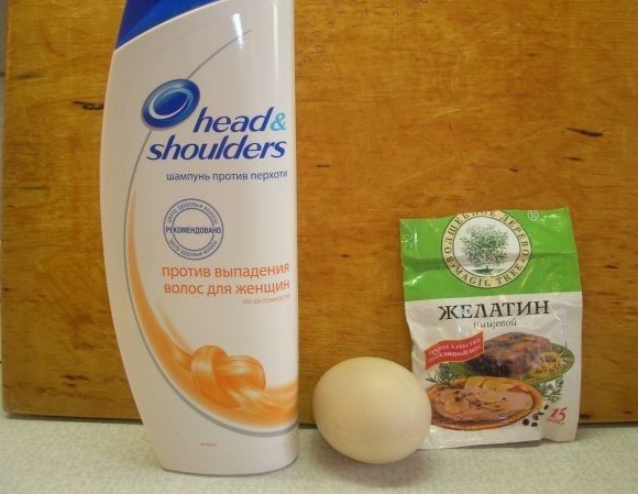 Mặt nạ ủ tóc, mọc và dày tại nhà từ gelatin với trứng, dầu dưỡng, mù tạt