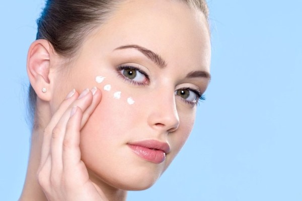 Produk penjagaan kulit wajah: kosmetik, makanan tradisional, farmasi, kebersihan