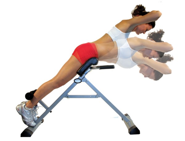 Entrenamiento de espalda en el gimnasio. Ejercicios para niñas, un programa para bombear los músculos más anchos de la espalda.