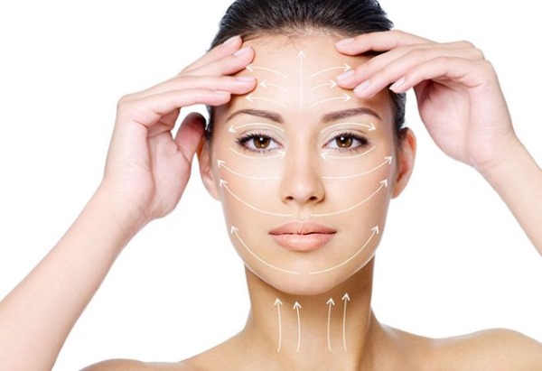 Manual face cleansing by a beautician. What is it, types, how they do it, pros and cons, prices