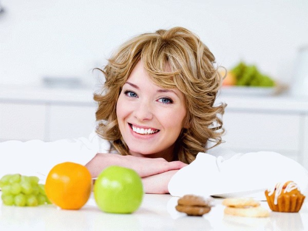 Làm khô cơ thể để giảm cân của một phụ nữ. Thực đơn ăn kiêng trong một tuần, tập thể dục tại nhà