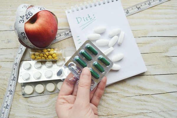 Tabletter för att förbättra ämnesomsättningen för viktminskning. Namn, priser, recensioner