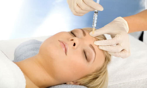 Anesthesie voor permanente make-up van wenkbrauwen, oogleden, lippen, ogen. Dat is beter, beoordelingen