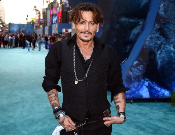 Johnny Depp. Photos dans sa jeunesse, maintenant, avant et après la chirurgie plastique, biographie, vie personnelle
