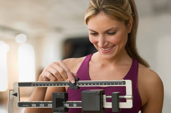 الوزن الطبيعي بارتفاع 150-155-160-165-170-175-180 للفتاة. الجدول حسب العمر