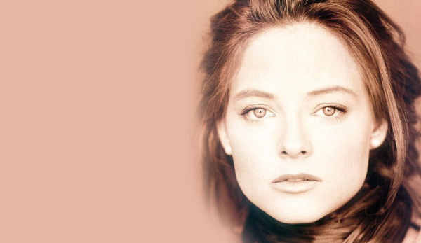 Jodie Foster ภาพถ่ายในวัยเยาว์ตอนนี้ก่อนและหลังการทำศัลยกรรมชีวประวัติชีวิตส่วนตัว