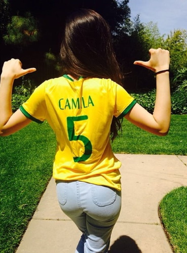 Camila Cabello (Cabello). Foto's zonder make-up, voor en na plastische chirurgie, biografie, persoonlijk leven